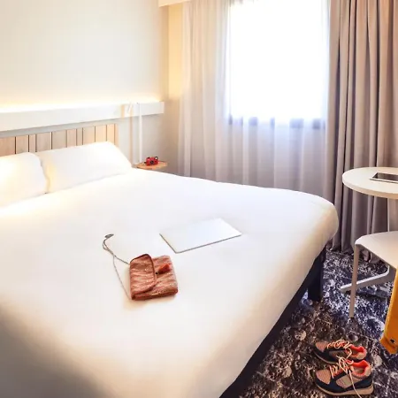 Hotel Ibis - Cran-gevrier