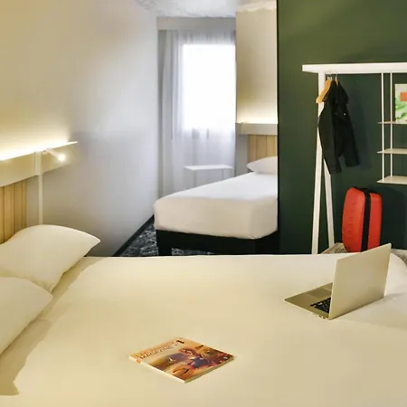 Ibis - Cran-gevrier Hotel 3*
