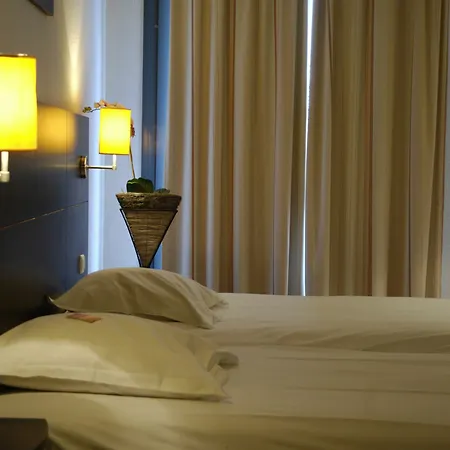 Hotel Ibis - Cran-gevrier
