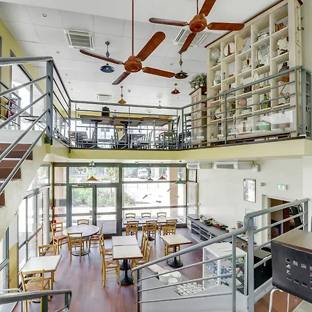 Hotel Ibis - Cran-gevrier