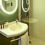 Ibis - Cran-gevrier Hotel 3*