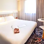 Ibis - Cran-gevrier 3*