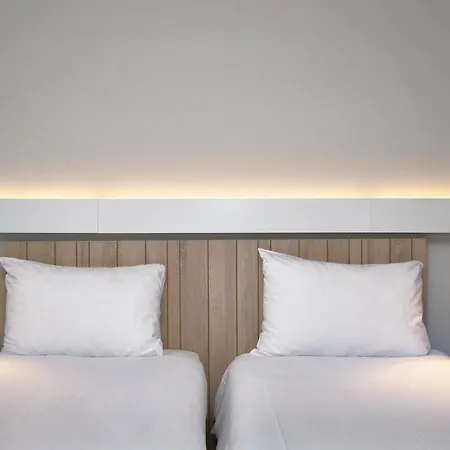 Ibis - Cran-gevrier Hotell