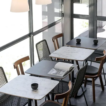 Ibis - Cran-gevrier 3*
