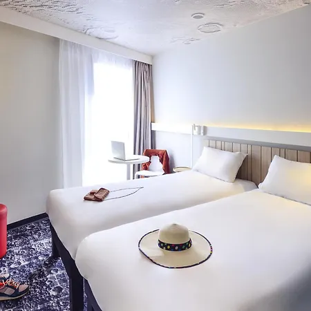 فندق Ibis - Cran-gevrier 3*