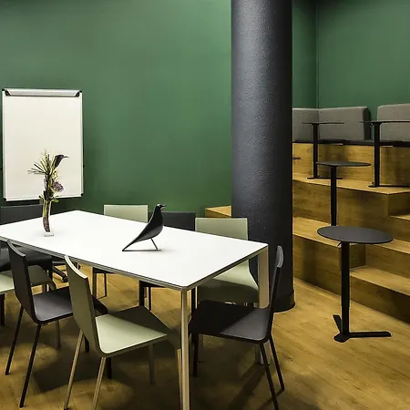 Hotel Ibis - Cran-gevrier 3*