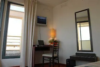 Ibis - Cran-gevrier 3*
