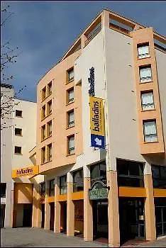 Ibis - Cran-gevrier 3*