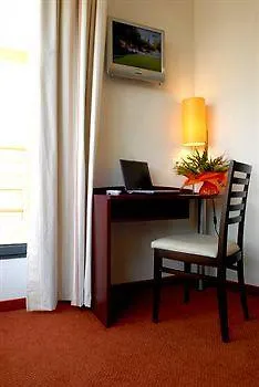 Otel Ibis - Cran-gevrier