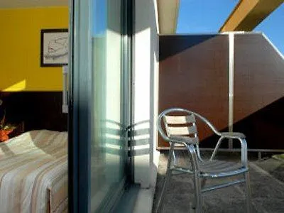 Ibis - Cran-gevrier Otel 3*