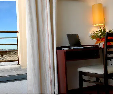 Otel Ibis - Cran-gevrier Annecy