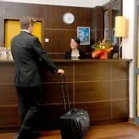 Otel Ibis - Cran-gevrier