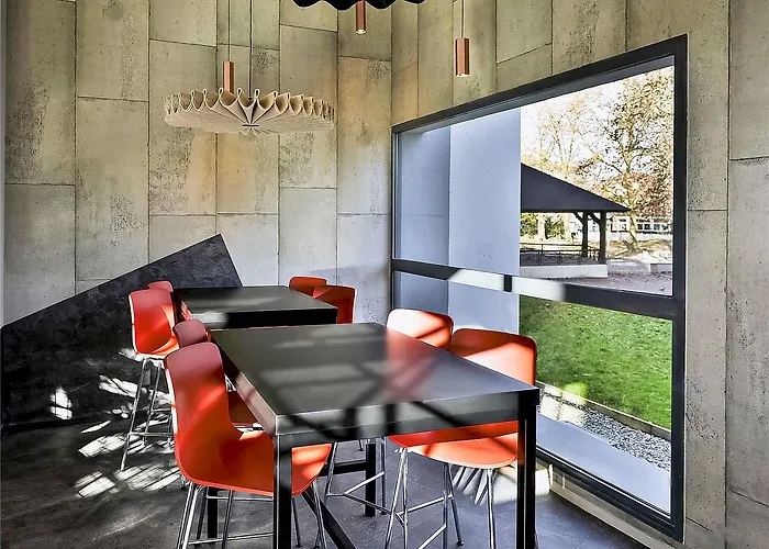 Ibis - Cran-gevrier 3*